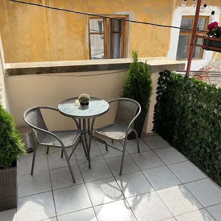 Meli'S Apartment Sibiu Exterior photo